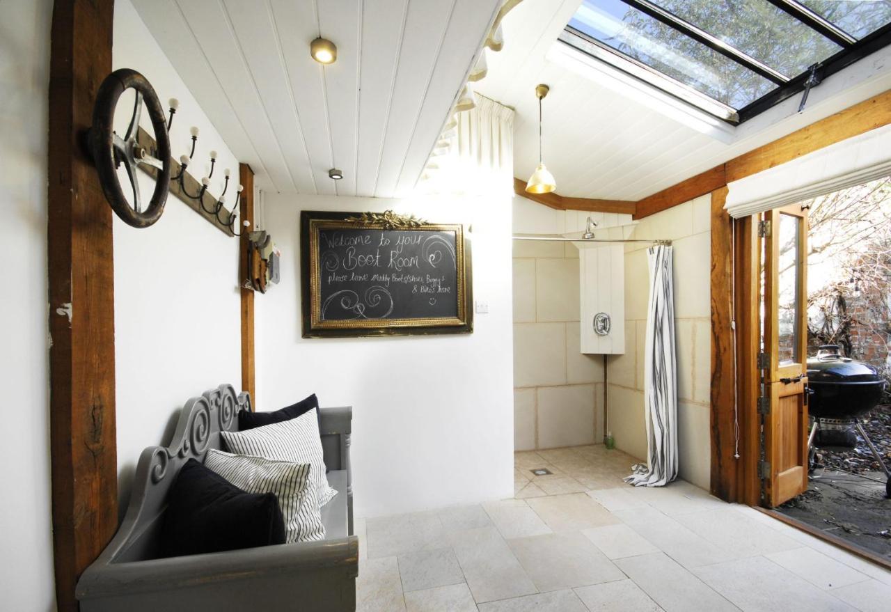 Dolls House - Luxury Townhouse *Sleeps 10* Villa Henley-on-Thames ภายนอก รูปภาพ