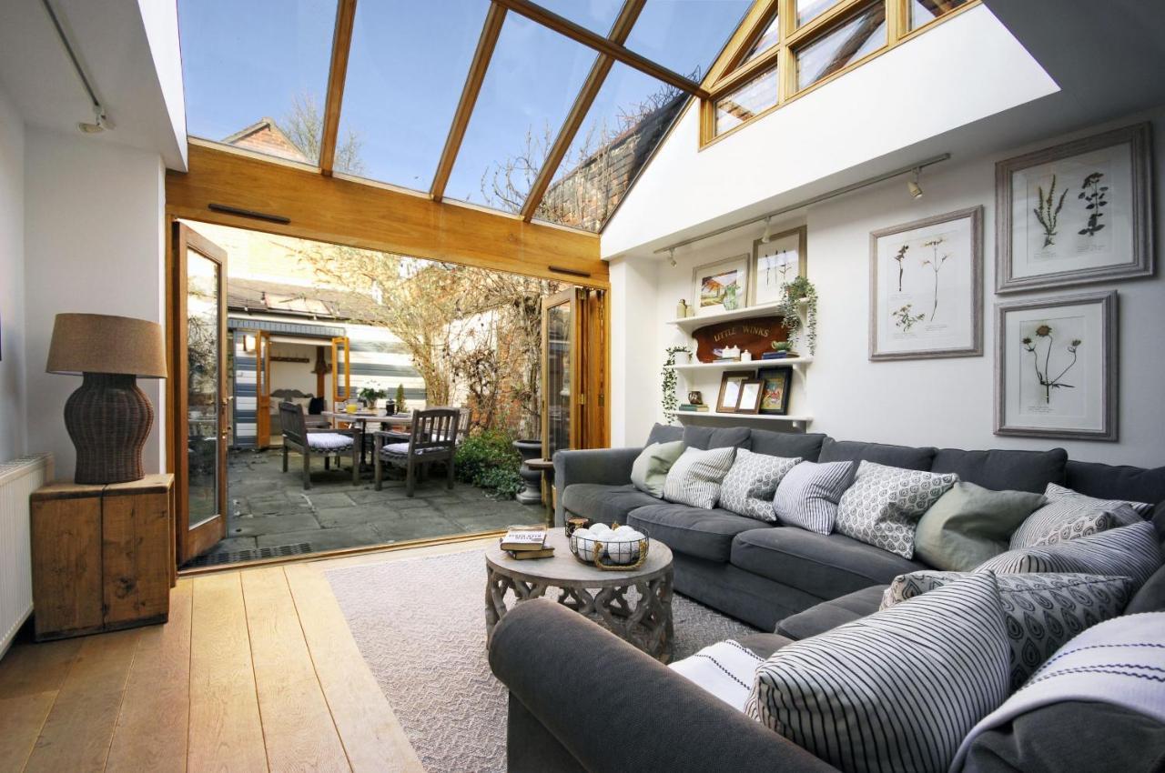 Dolls House - Luxury Townhouse *Sleeps 10* Villa Henley-on-Thames ภายนอก รูปภาพ
