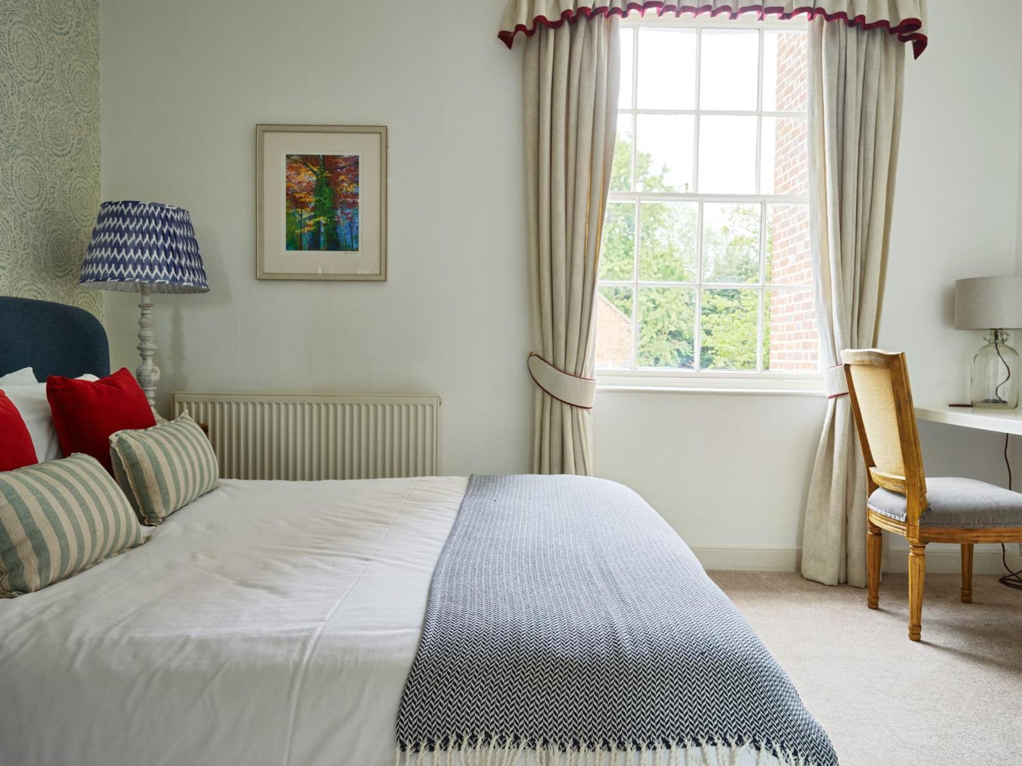 Dolls House - Luxury Townhouse *Sleeps 10* Villa Henley-on-Thames ภายนอก รูปภาพ
