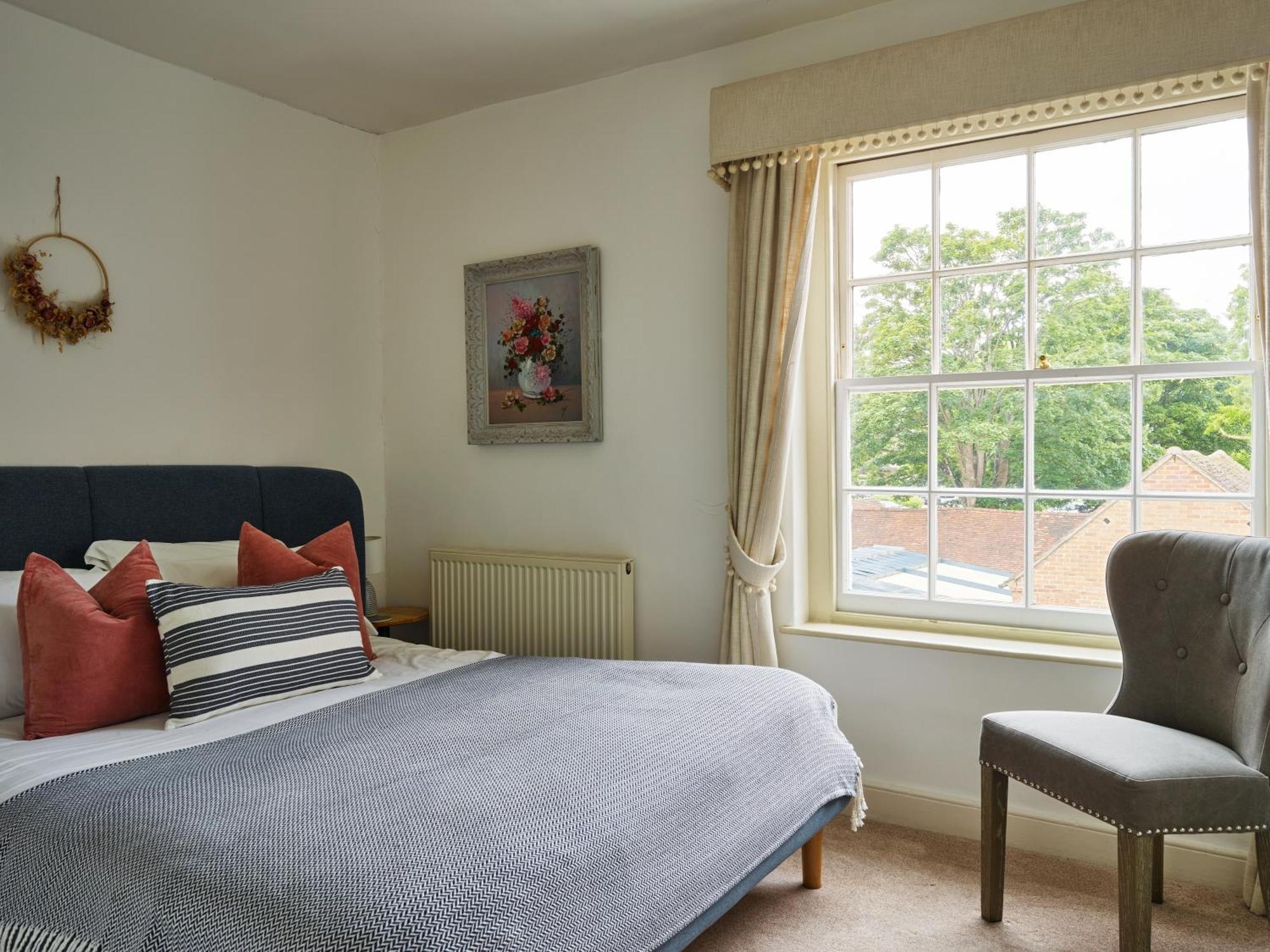 Dolls House - Luxury Townhouse *Sleeps 10* Villa Henley-on-Thames ภายนอก รูปภาพ
